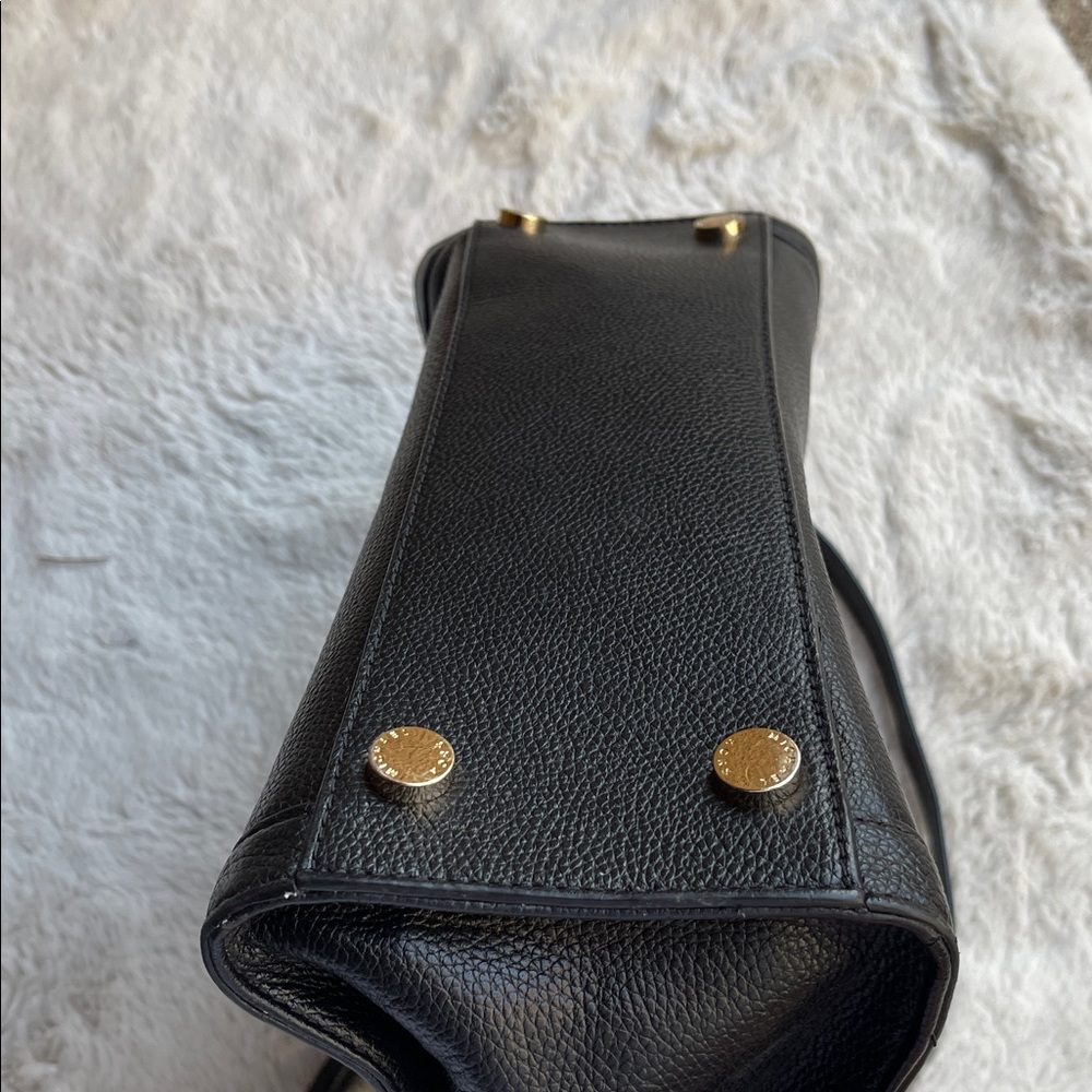 Michael Kors Karson Leather Handbag in black - Picture 7 of 14